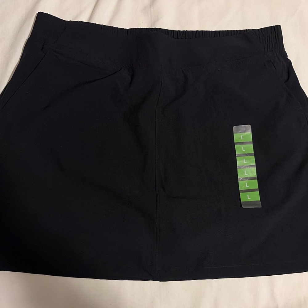 ZeroXposur Black Elastic Waist Skirt